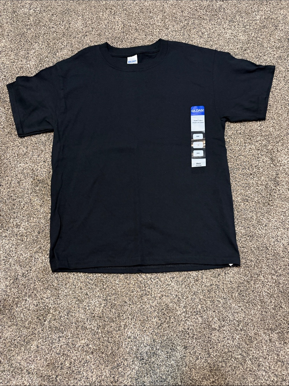 Boys Gildan Black Short Sleeve Crewneck Tee Size Medium